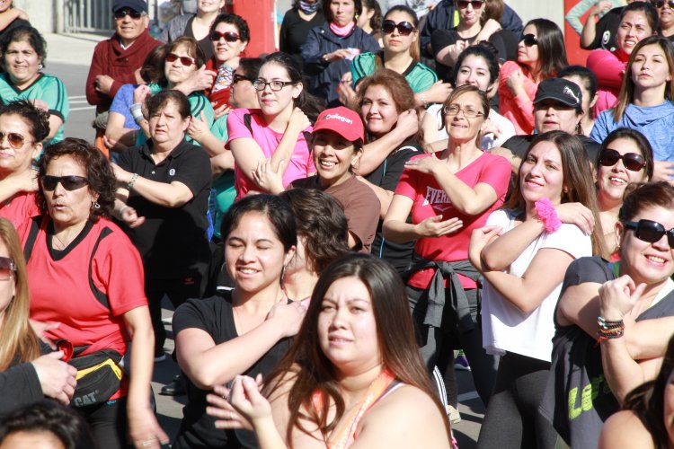 CON AMPLIA CONVOCATORIA SE DESARROLLÓ MASTER CLASS DE ZUMBA POR EL ANIVERSARIO DE LA SERENA