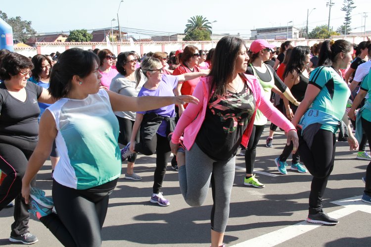 CON AMPLIA CONVOCATORIA SE DESARROLLÓ MASTER CLASS DE ZUMBA POR EL ANIVERSARIO DE LA SERENA