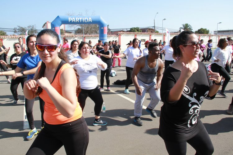 CON AMPLIA CONVOCATORIA SE DESARROLLÓ MASTER CLASS DE ZUMBA POR EL ANIVERSARIO DE LA SERENA
