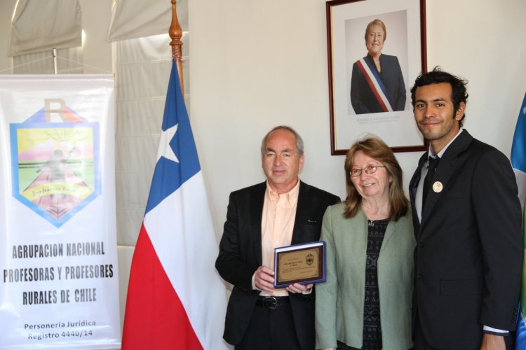 GOBIERNO DESTACA LABOR DE PROFESORES EN EL FORTALECIMIENTO DE LA EDUCACIÓN RURAL