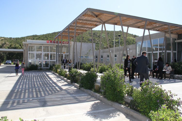 CON INAUGURACIÓN DE CESFAM DE CANELA GOBIERNO REGIONAL REAFIRMA SU COMPROMISO CON LA SALUD PÚBLICA