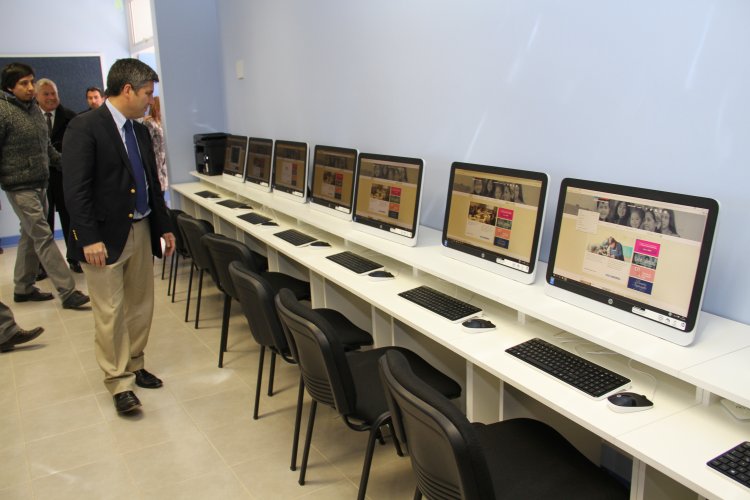PRESIDENTA BACHELET INAUGURA ESCUELA AMÉRICA COMO UN HITO EN LA EDUCACIÓN PÚBLICA DE LA REGIÓN DE COQUIMBO