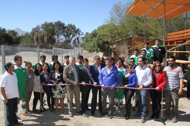 VECINOS DE VICUÑA Y EL TAMBO RECIBEN OBRAS PARA MEJORAR SU SEGURIDAD Y CALIDAD DE VIDA