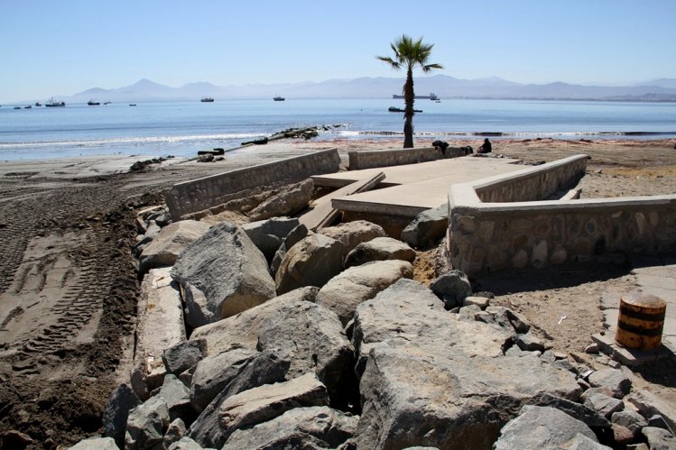 GOBIERNO INICIÓ OBRAS PARA RECUPERAR LA CONECTIVIDAD PEATONAL EN AVENIDA COSTANERA DE COQUIMBO