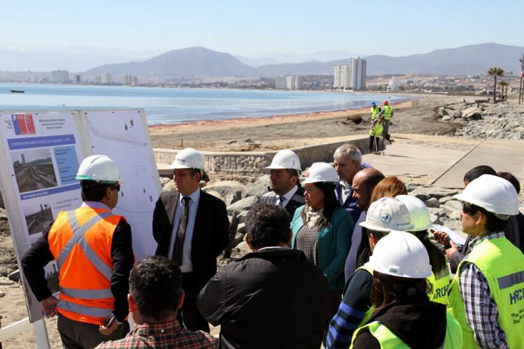 GOBIERNO INICIÓ OBRAS PARA RECUPERAR LA CONECTIVIDAD PEATONAL EN AVENIDA COSTANERA DE COQUIMBO