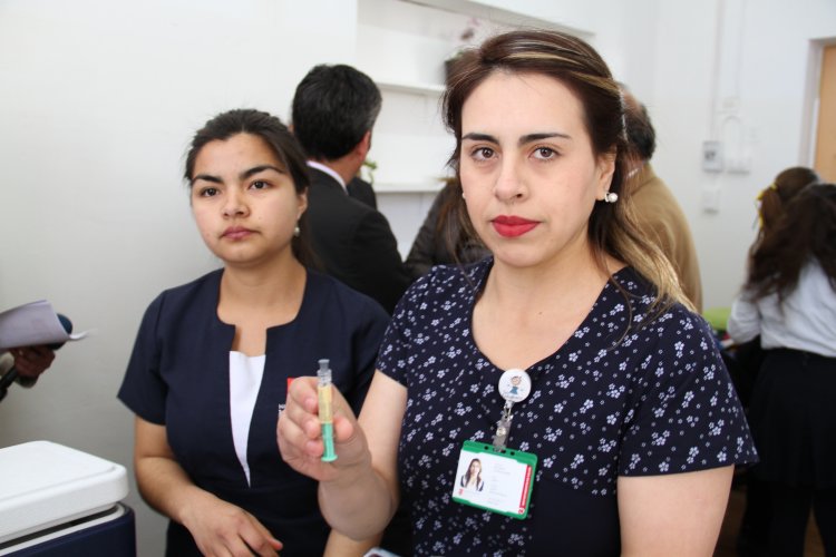 AUTORIDADES LANZAN CAMPAÑA DE VACUNACIÓN CONTRA EL VIRUS PAPILOMA HUMANO