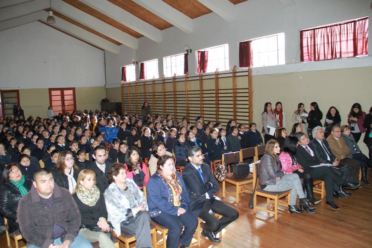 AUTORIDADES LANZAN CAMPAÑA DE VACUNACIÓN CONTRA EL VIRUS PAPILOMA HUMANO