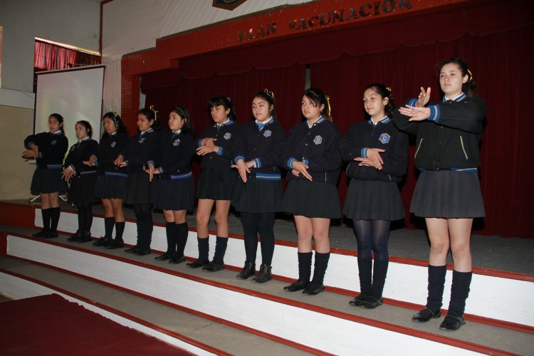 AUTORIDADES LANZAN CAMPAÑA DE VACUNACIÓN CONTRA EL VIRUS PAPILOMA HUMANO