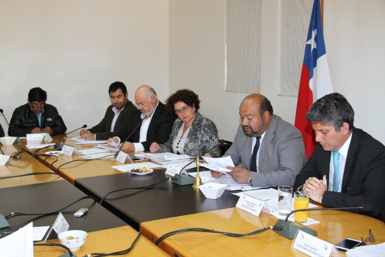 GOBIERNO REGIONAL DEFINE TERCERA PARTE DEL PRESUPUESTO 2016 CON ÉNFASIS EN PROYECTOS QUE GENEREN EMPLEO