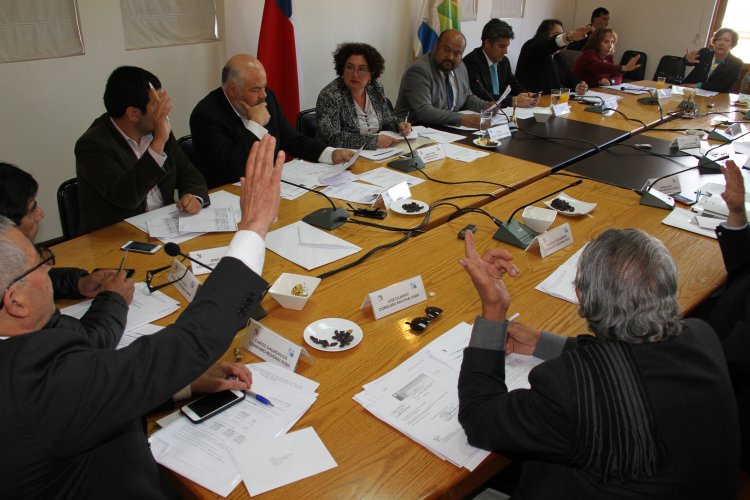 GOBIERNO REGIONAL DEFINE TERCERA PARTE DEL PRESUPUESTO 2016 CON ÉNFASIS EN PROYECTOS QUE GENEREN EMPLEO