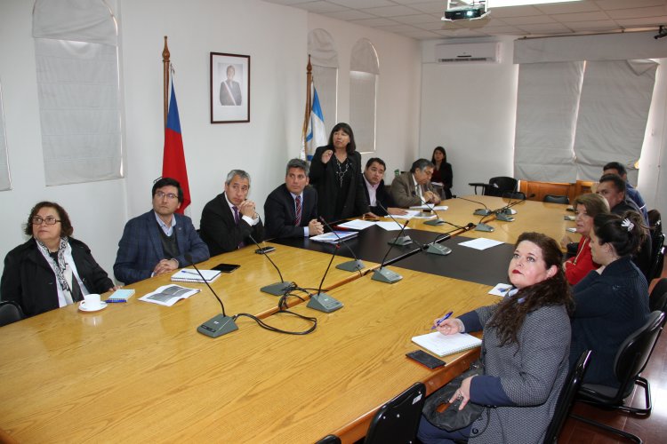 PRESENTAN ESTADO DE EMBALSES A LA BANCA PARA MEJORAR ACCESO A CRÉDITOS A AGRICULTORES REGIONALES