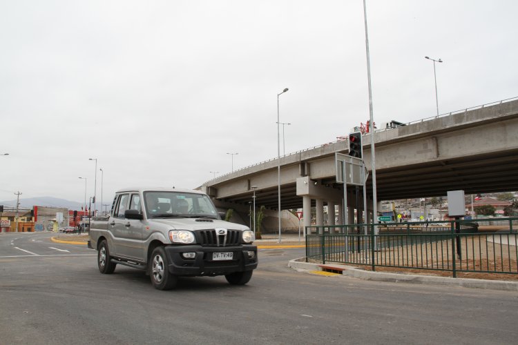 HABILITAN TRÁNSITO POR PASO INFERIOR DE ENLACE JUAN ANTONIO RÍOS CON RUTA 5 EN COQUIMBO