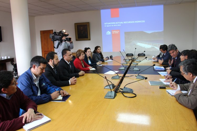 PRESENTAN ESTADO DE EMBALSES A LA BANCA PARA MEJORAR ACCESO A CRÉDITOS A AGRICULTORES REGIONALES