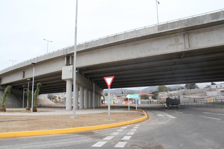 HABILITAN TRÁNSITO POR PASO INFERIOR DE ENLACE JUAN ANTONIO RÍOS CON RUTA 5 EN COQUIMBO