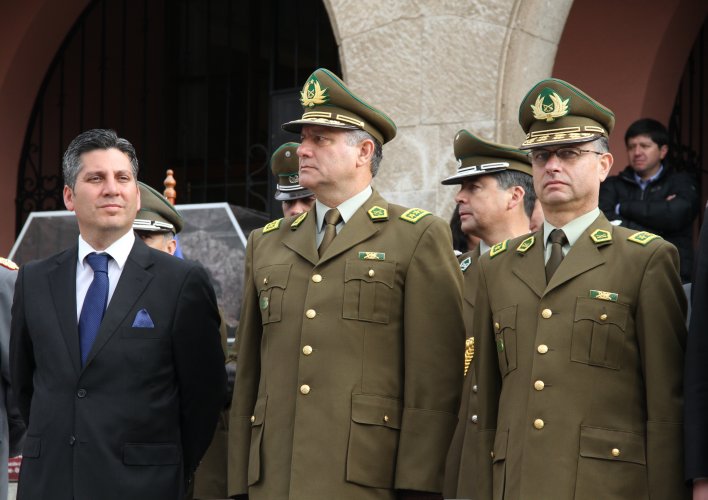 ENTREGAN NUEVOS VEHÍCULOS POLICIALES PARA CARABINEROS DE ELQUI Y LIMARÍ