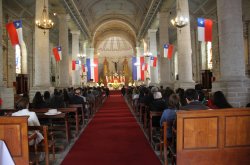 CON RECUERDO A VÍCTIMAS DEL 16-S SE REALIZÓ TE DEUM DE FIESTAS PATRIAS