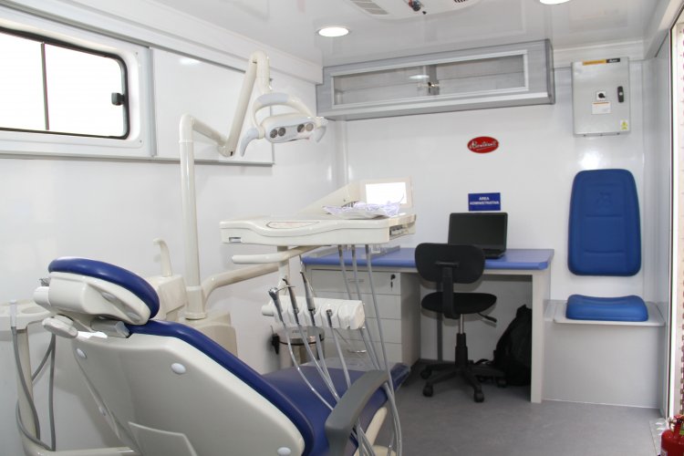 GOBIERNO INAUGURA UNIDADES DENTALES MÓVILES Y DA INICIO A LAS OBRAS CONSTRUCCIÓN DEL CESFAM EL SAUCE EN COQUIMBO