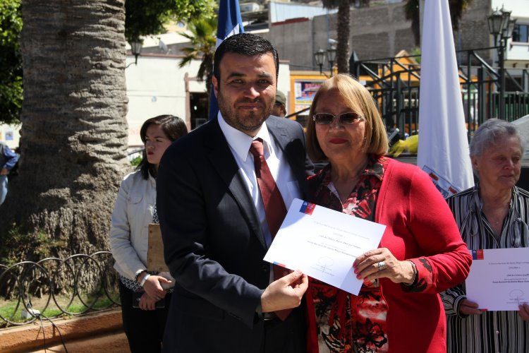 ADULTOS MAYORES DESARROLLARÁN SUS PROYECTOS CON RECURSOS OTORGADOS POR EL GOBIERNO A TRAVÉS DE SENAMA