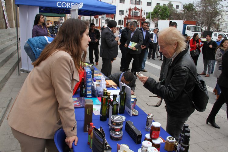 CON MUESTRA DE EMPRENDIMIENTOS LOCALES GOBIERNO PROMUEVE SEMANA DE LA PYME