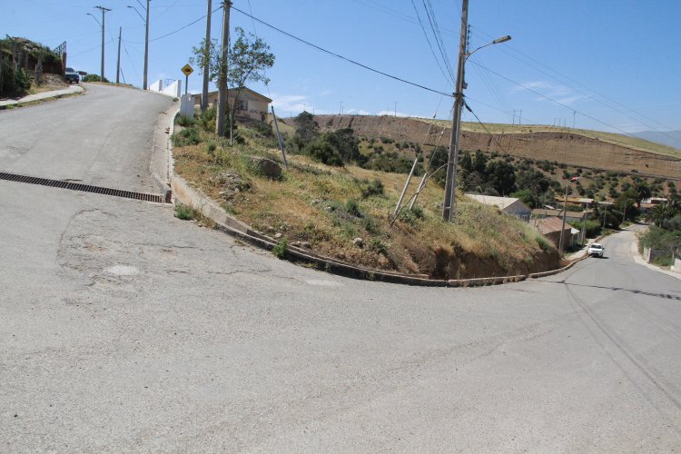 DESPUÉS DE 5 AÑOS EL GOBIERNO REGIONAL RETOMÓ OBRAS DEL ALCANTARILLADO EN HUENTELAUQUÉN NORTE