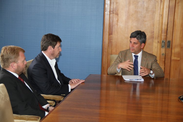 INTENDENTE IBÁÑEZ Y CIDERE ABORDAN DESAFÍOS PARA FACILITAR INVERSIONES Y CREAR EMPLEOS