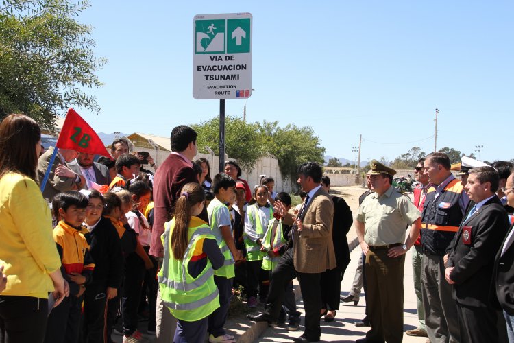GOBIERNO PREPARA NUEVO EJERCICIO DE EVACUACIÓN EN SEIS COMUNAS POR TERREMOTO Y TSUNAMI