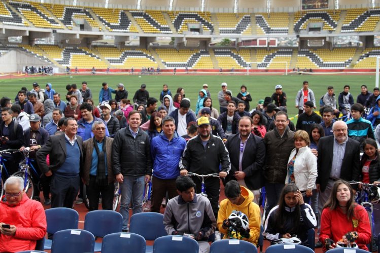 MUNICIPIO DE COQUIMBO ENTREGÓ 920 BICICLETAS GRATUITAS A ESTUDIANTES DE ESTABLECIMIENTOS PÚBLICOS