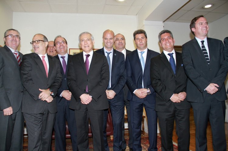 COMIENZA CUENTA REGRESIVA PARA DEFINIR LA EMPRESA QUE CONSTRUIRÁ TÚNEL AGUA NEGRA