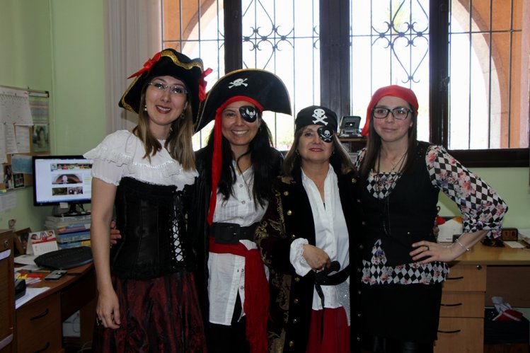 FUNCIONARIOS DEL GOBIERNO REGIONAL DE COQUIMBO CELEBRAN SUS 20 AÑOS