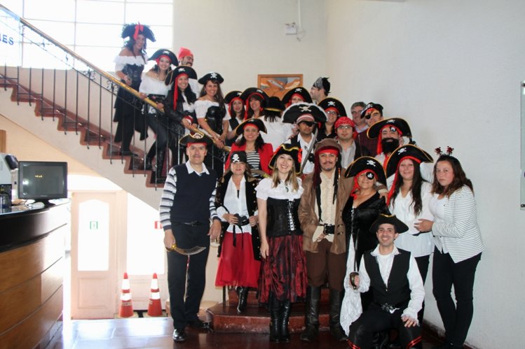 FUNCIONARIOS DEL GOBIERNO REGIONAL DE COQUIMBO CELEBRAN SUS 20 AÑOS