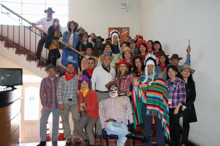 FUNCIONARIOS DEL GOBIERNO REGIONAL DE COQUIMBO CELEBRAN SUS 20 AÑOS