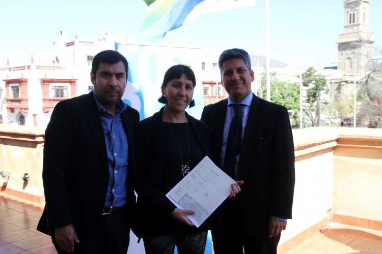 GOBIERNO REGIONAL ENTREGA RECURSOS A LOS GANADORES DEL PRIMER FONDO EDITORIAL BINACIONAL