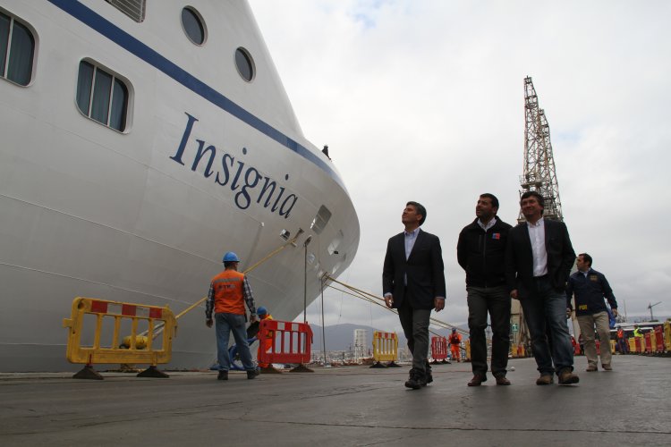 REGIÓN DE COQUIMBO ABRE TEMPORADA DE CRUCEROS EN TODO EL PAÍS