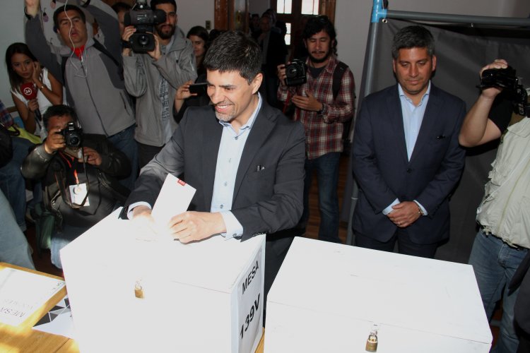 CON UNA RÁPIDA CONSTITUCIÓN DE MESAS PARTIERON ELECCIONES MUNICIPALES 2016 EN LA REGIÓN DE COQUIMBO