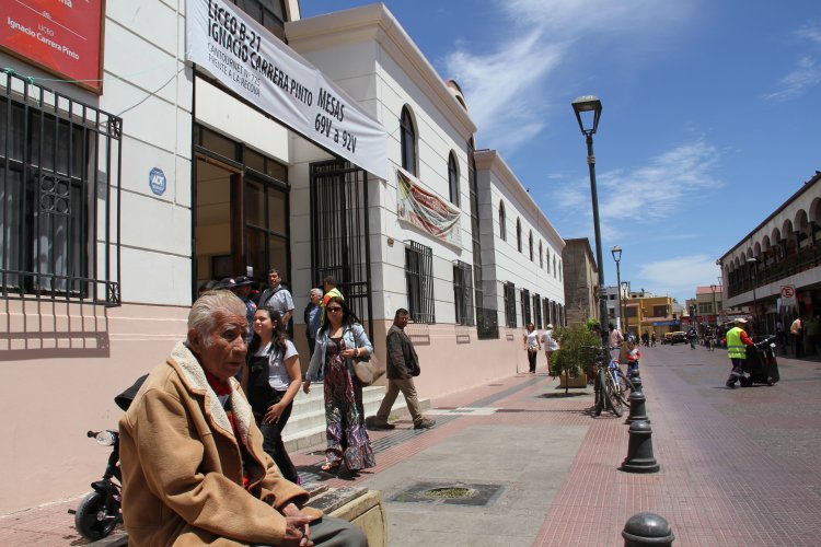 INTENDENTE IBÁÑEZ DESTACA COMPORTAMIENTO CÍVICO Y NORMALIDAD DEL PROCESO QUE REGISTRÓ INCIDENTES MENORES