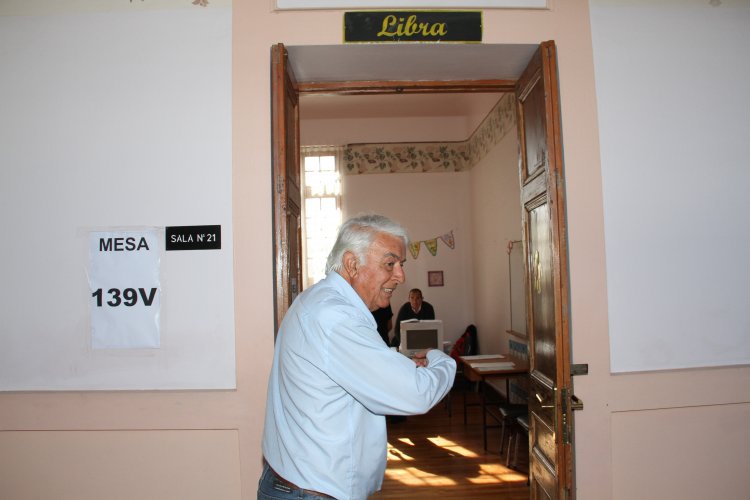 CON UNA RÁPIDA CONSTITUCIÓN DE MESAS PARTIERON ELECCIONES MUNICIPALES 2016 EN LA REGIÓN DE COQUIMBO