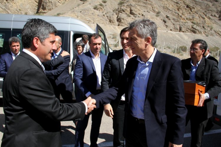 42 EMPRESAS INTERESADAS EN CONSTRUIR TÚNEL DE AGUA NEGRA