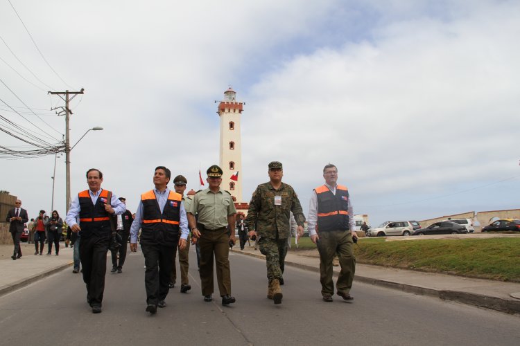 90 MIL PERSONAS EVACUARON EL BORDE COSTERO POR SIMULACRO DE TERREMOTO Y TSUNAMI