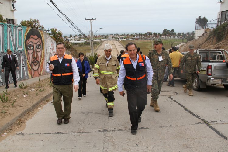 90 MIL PERSONAS EVACUARON EL BORDE COSTERO POR SIMULACRO DE TERREMOTO Y TSUNAMI
