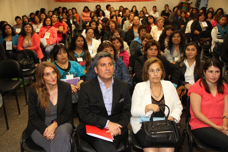EN OVALLE SE REALIZA JORNADA FINAL DE ESCUELA DE LIDERESAS