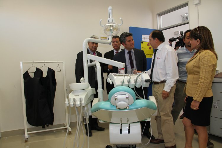 INAUGURAN EL PRIMER CENTRO COMUNITARIO DE SALUD FAMILIAR EN LA REGIÓN