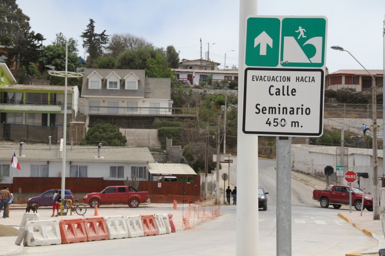 GOBIERNO INAUGURA NUEVAS CÁMARAS DE TELEVIGILANCIA EN EL BALNEARIO DE TONGOY