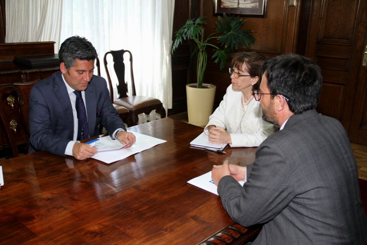 INTENDENTE IBÁÑEZ PRESENTA PROYECTOS DE RESCATE PATRIMONIAL Y PROTECCIÓN A MINISTRA DE BIENES NACIONALES