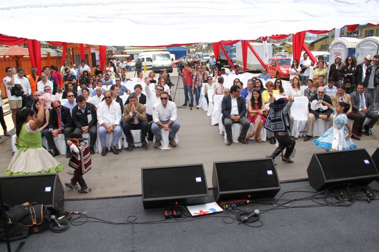 INAUGURAN NUEVA FERIA ARTESANAL OFICIAL DEL PUERTO DE COQUIMBO