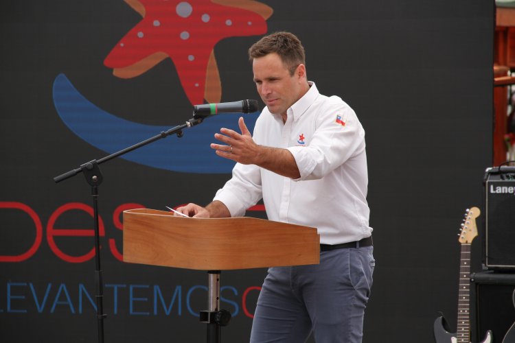 INAUGURAN NUEVA FERIA ARTESANAL OFICIAL DEL PUERTO DE COQUIMBO