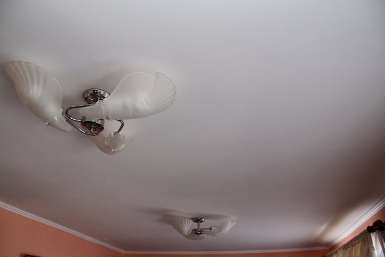 GOBIERNO REFUERZA SU COMPROMISO POR MEJORAR LA CALIDAD DE LA VIVIENDA EN VISITA A BENEFICIADOS CON SUBSIDIO PARA “CASAS POLILLA”