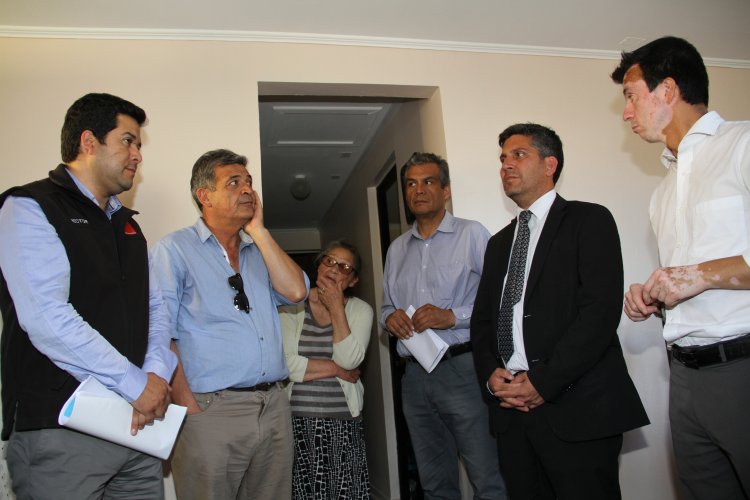 GOBIERNO REFUERZA SU COMPROMISO POR MEJORAR LA CALIDAD DE LA VIVIENDA EN VISITA A BENEFICIADOS CON SUBSIDIO PARA “CASAS POLILLA”
