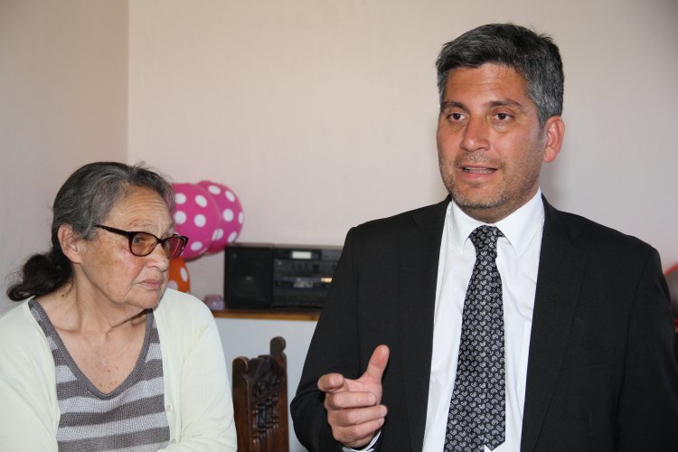 GOBIERNO REFUERZA SU COMPROMISO POR MEJORAR LA CALIDAD DE LA VIVIENDA EN VISITA A BENEFICIADOS CON SUBSIDIO PARA “CASAS POLILLA”