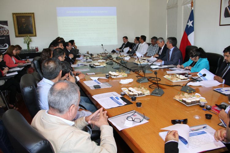 INTENDENTE IBÁÑEZ CONFORMA CONSEJO REGIONAL DE INNOVACIÓN Y COMPETITIVIDAD