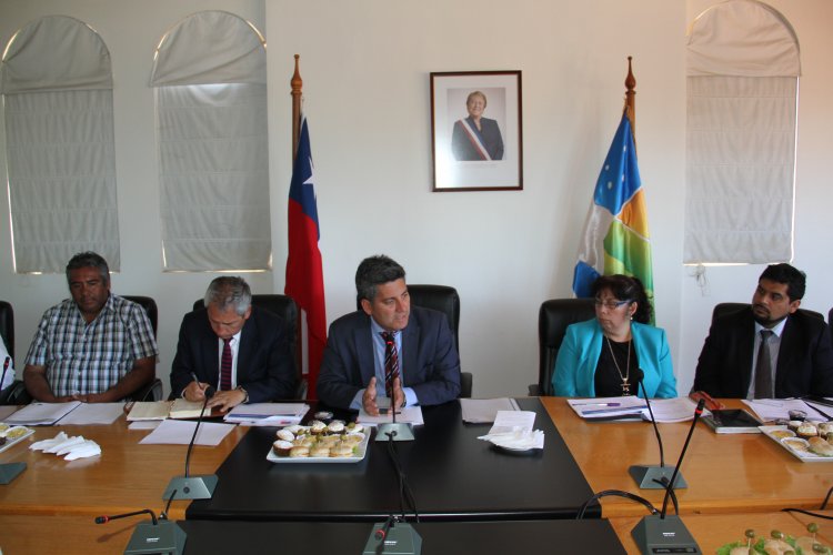 INTENDENTE IBÁÑEZ CONFORMA CONSEJO REGIONAL DE INNOVACIÓN Y COMPETITIVIDAD